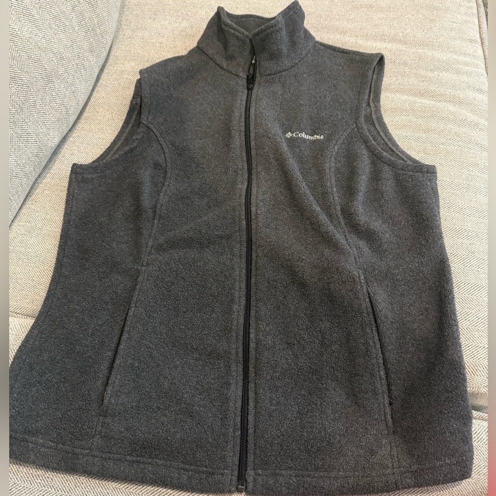 columbia vest